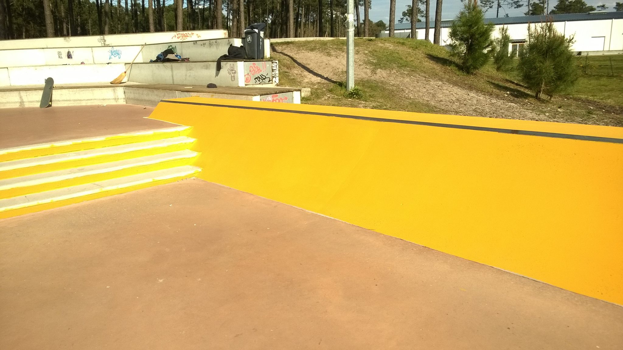 Bâton Rouge Skatepark Gujan Mestras Skate Spot 5/5