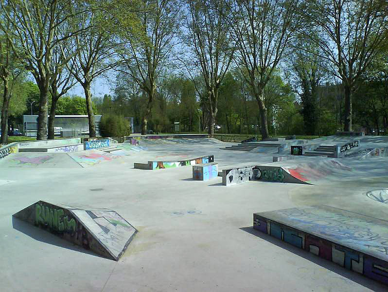 Les Arènes Skatepark Metz Skate Spot 4/5
