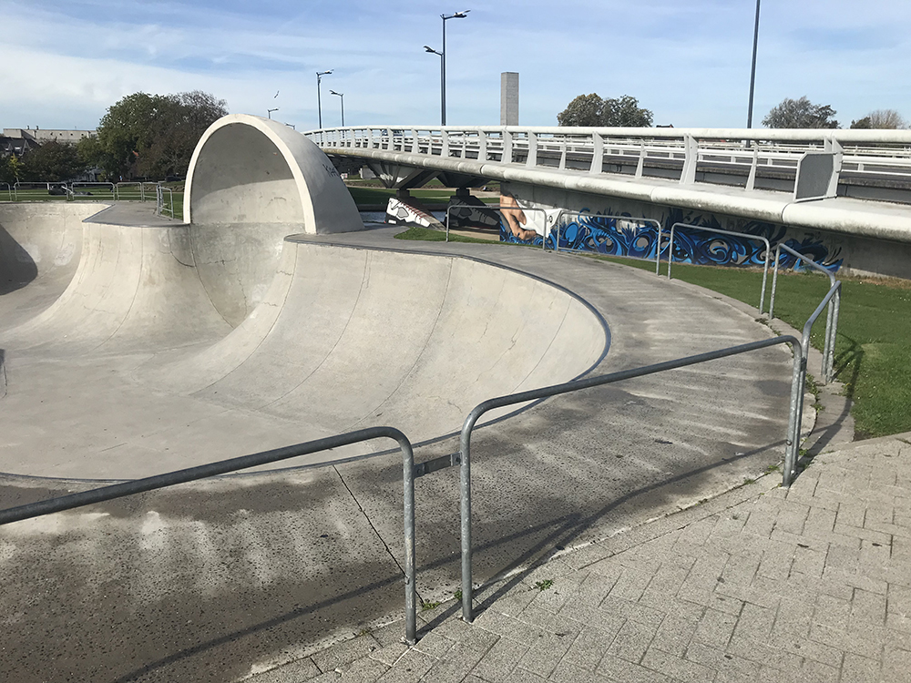 Albertpark Bowl Kortrijk Skate Spot 5/5