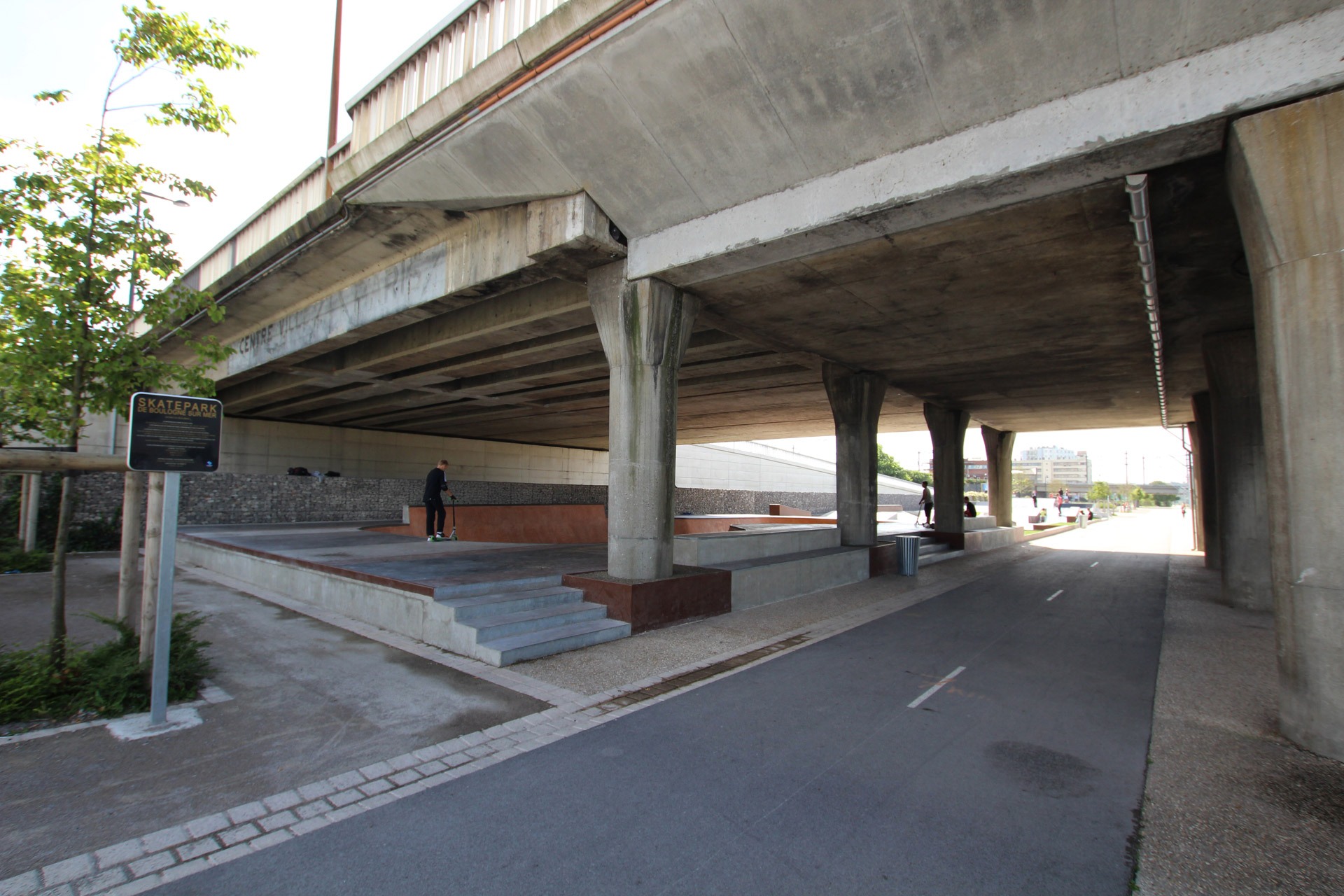 La Liane Skatepark Boulogne sur Mer Skate Spot 4/5