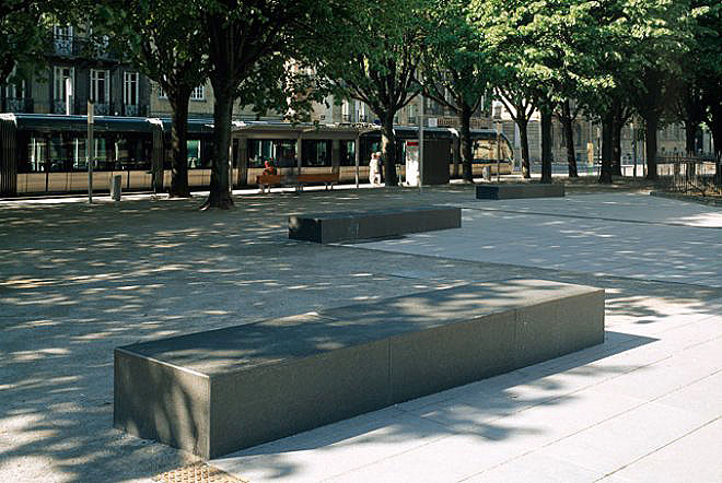 Place Pey Spot Street Bordeaux Skate Spot 3/5