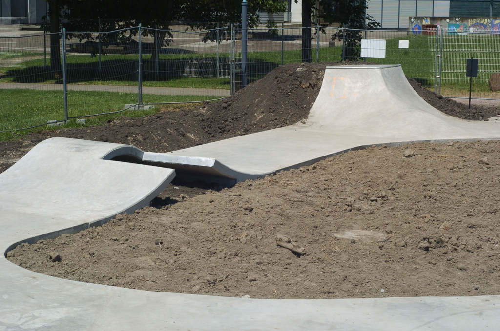 Collège Polie Skatepark Vendenheim Skate Spot 3/5