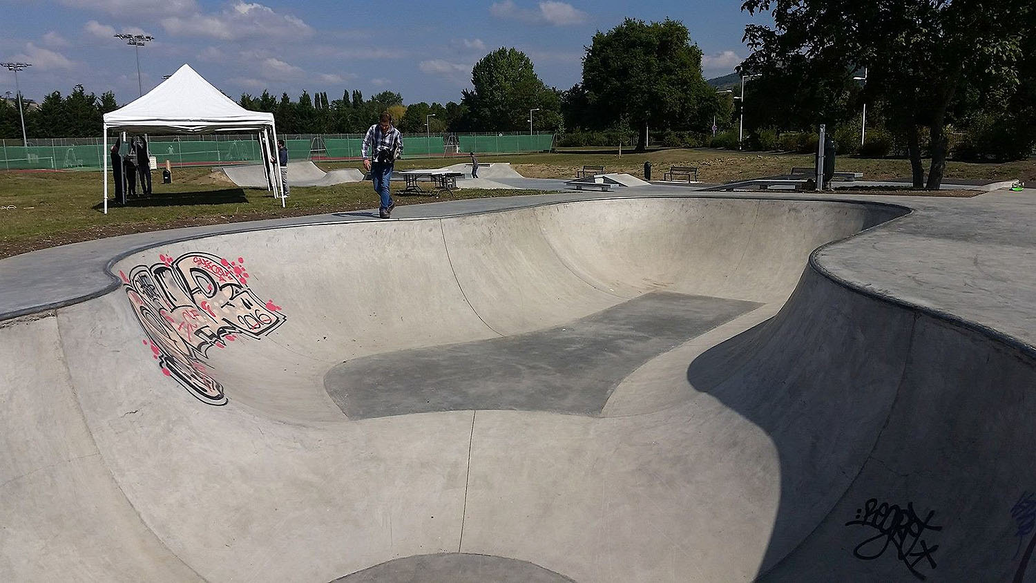 Plan d'Eau Skatepark Cournon d'Auvergne Skate Spot 3/5