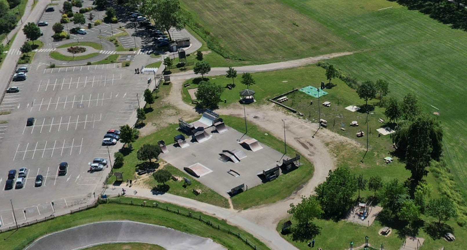La Filhole Skatepark Marmande Skate Spot 2/5