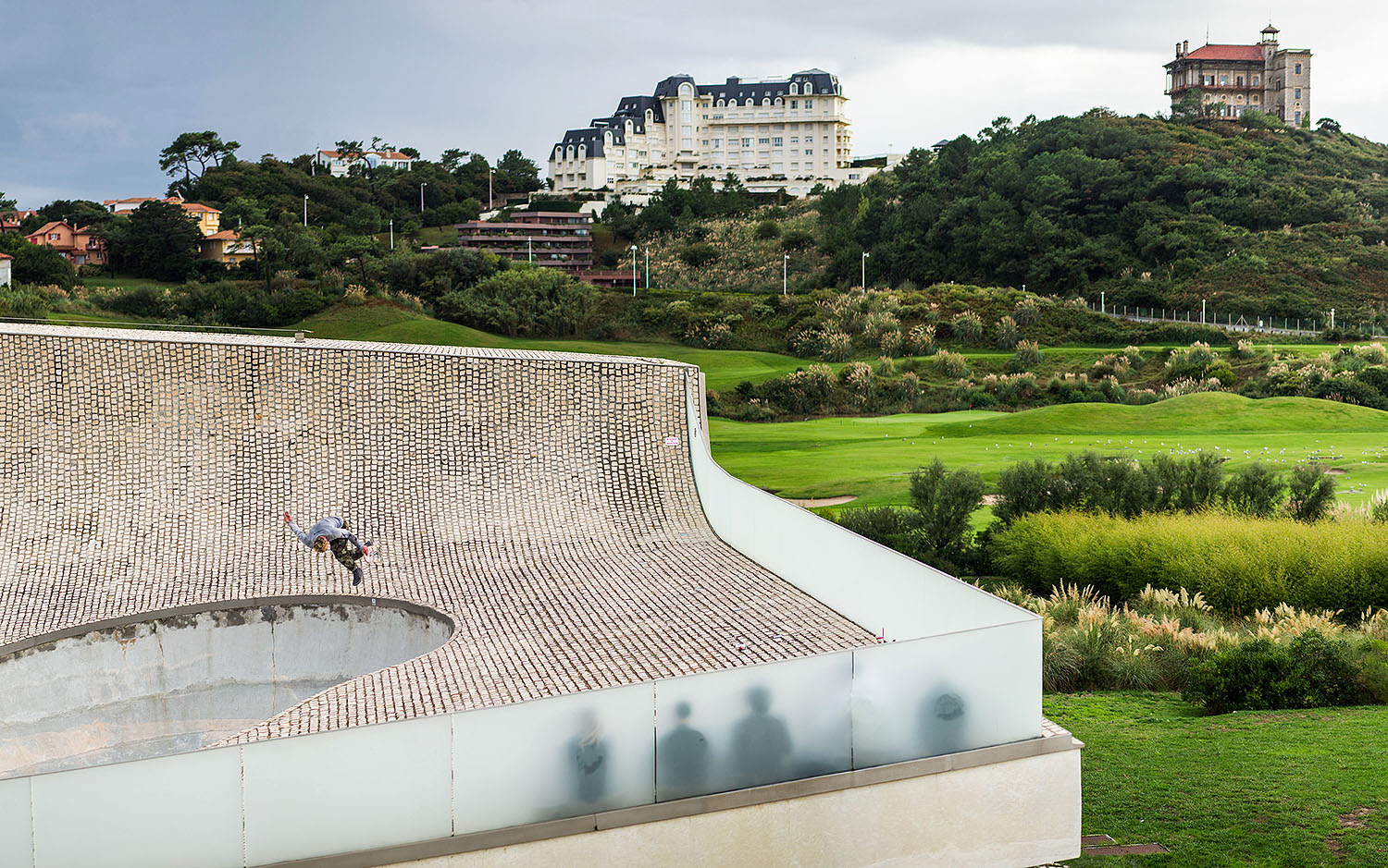 Cité de l' Océan Bowl Biarritz Skate Spot 4/5