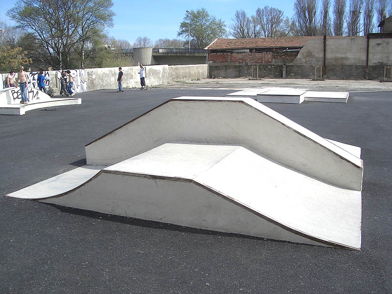 Pont Georges Fontès Skatepark Béziers Skate Spot 3/5