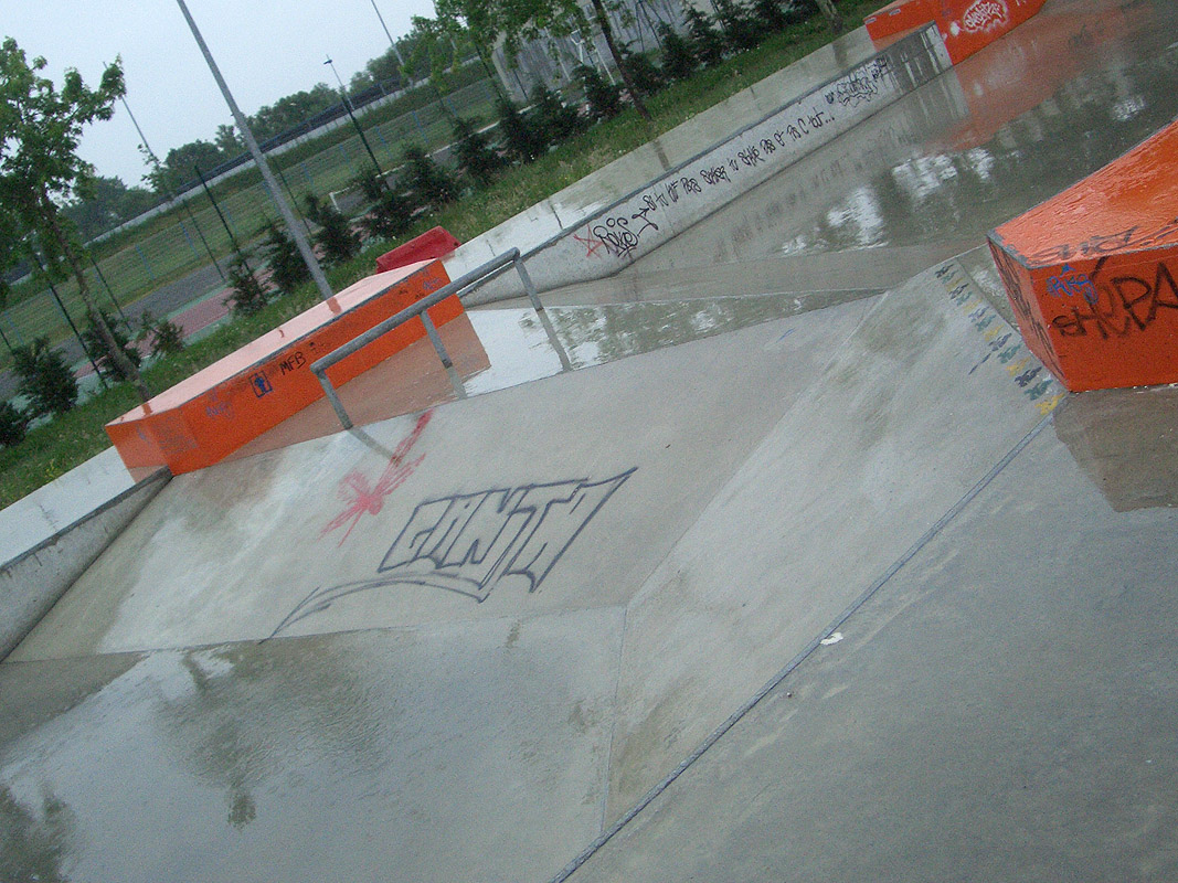 Couëron Skatepark Couëron Skate Spot 4/5