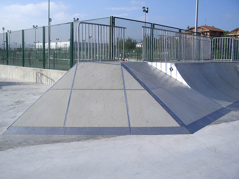 Kirol Kaia Skatepark Hondarribia Skate Spot 4/5