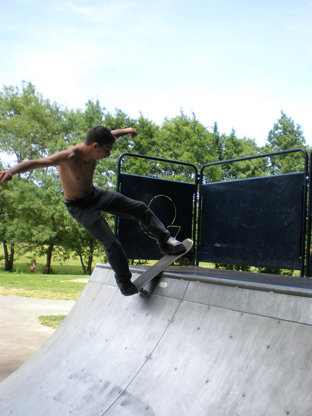 Le Paradis Skatepark Legé Skate Spot 3/5