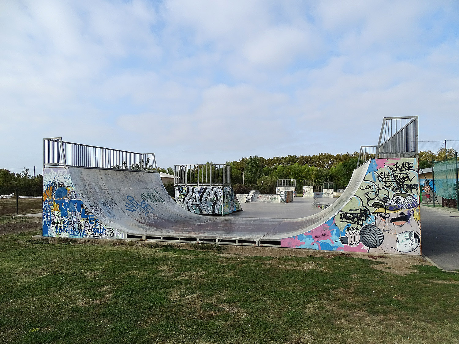 Plaine des Sports Skatepark Mauguio Skate Spot 3/5