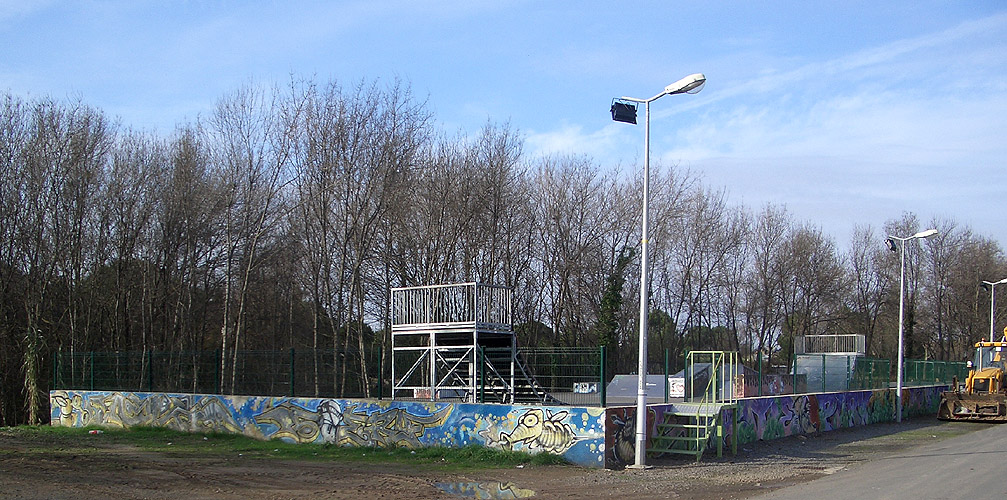 St Thibéry Skatepark Saint Thibéry Skate Spot 2/5