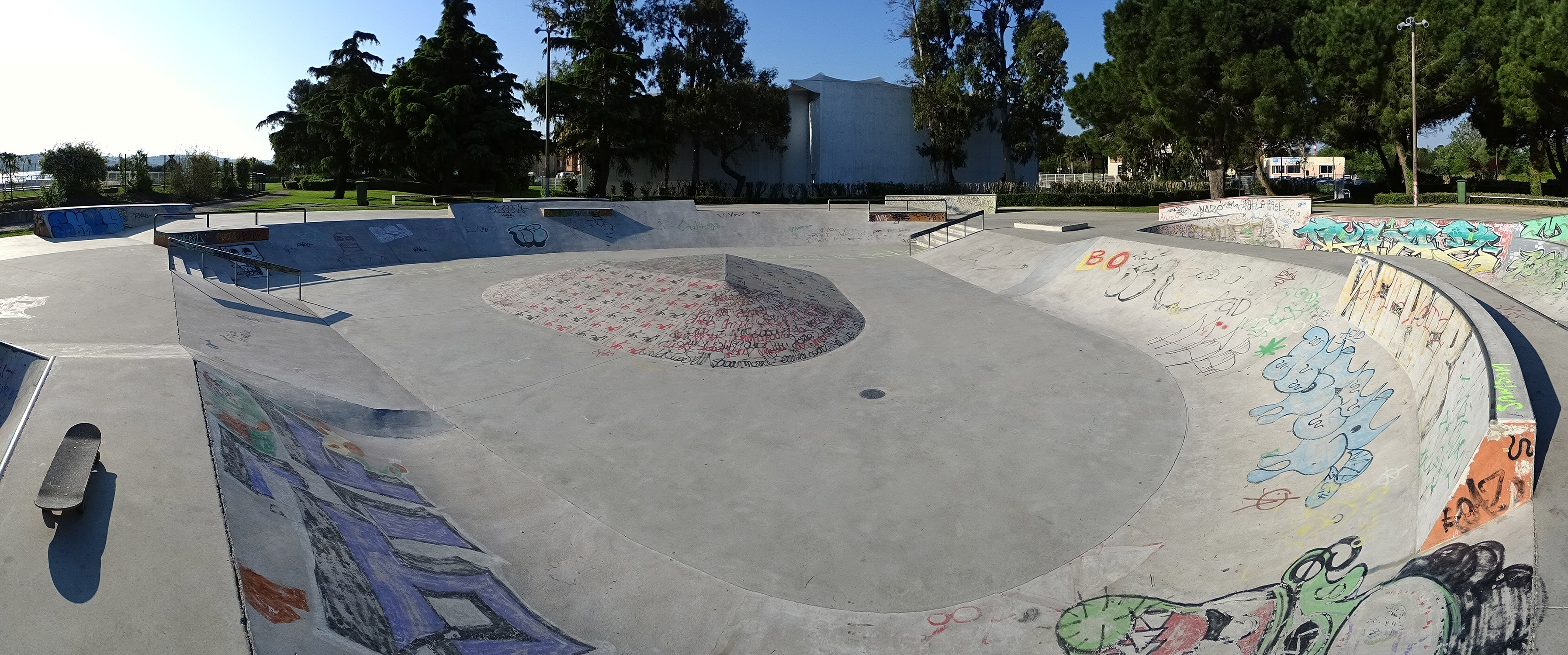 Étang de L' Estomac Skatepark Fos sur Mer Skate Spot 4/5