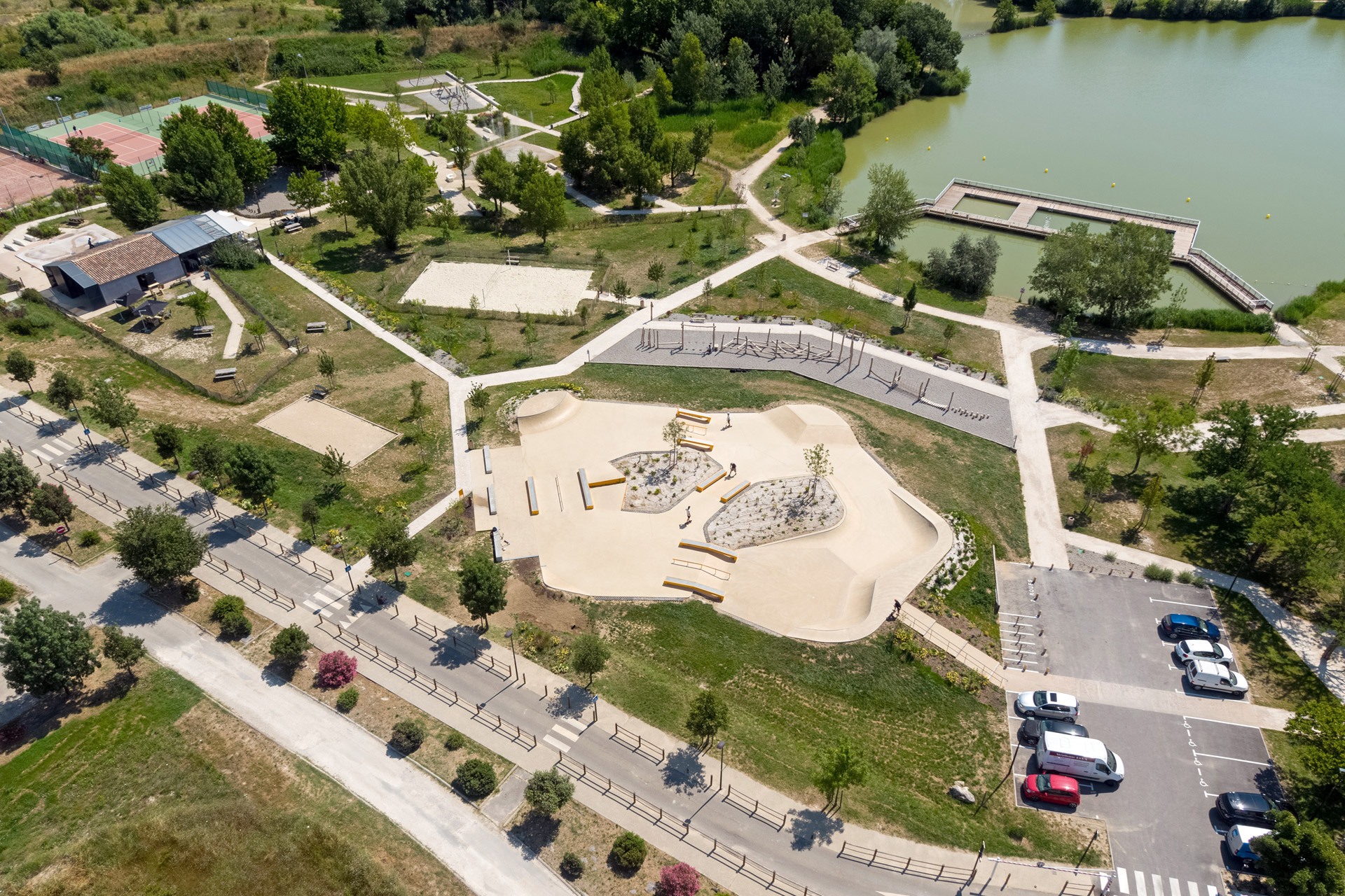 Plan d' Eau Skatepark Apt Skate Spot 4/5