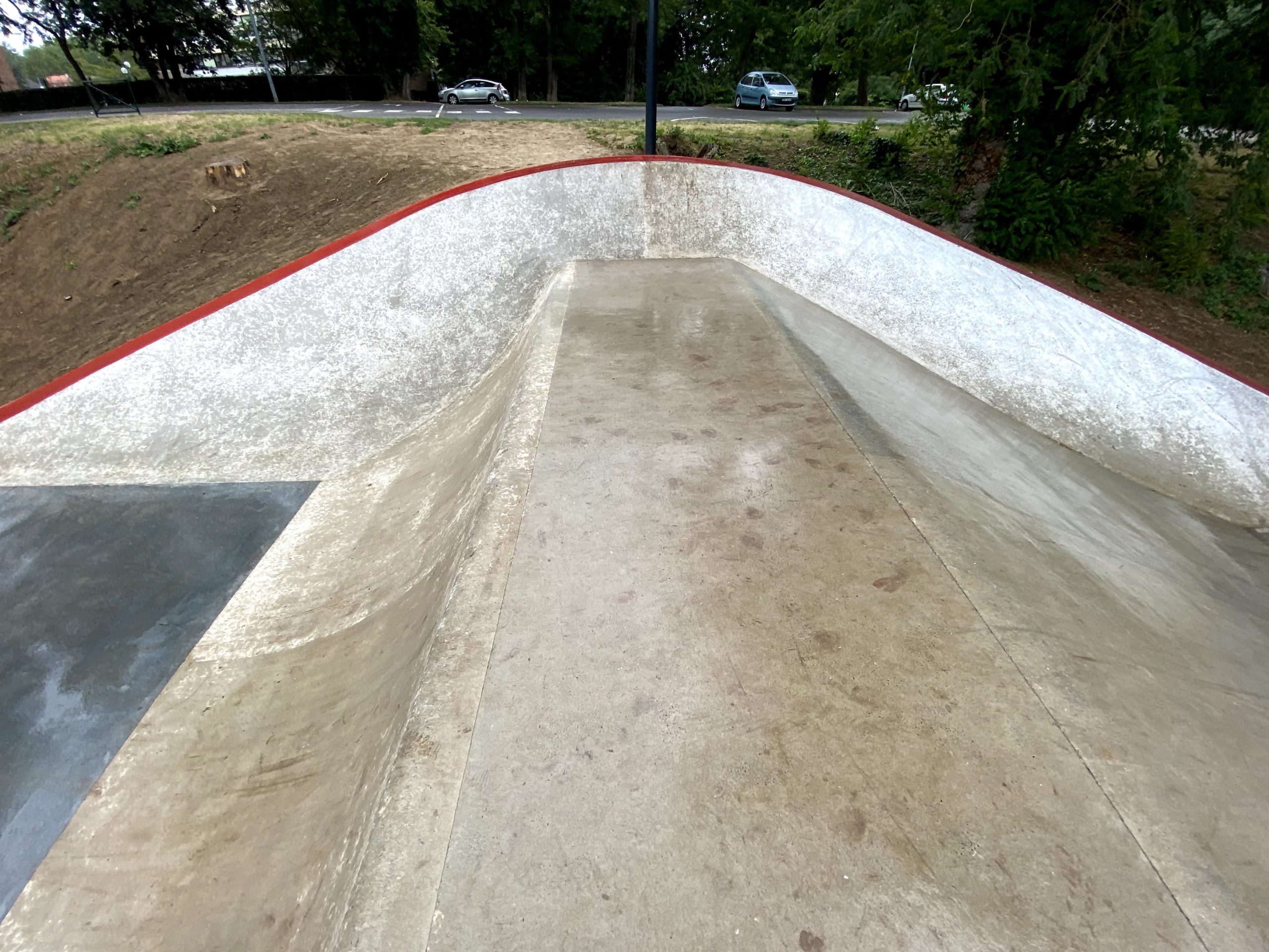 Stade Bollaert Skatepark Lens Skate Spot 4/5
