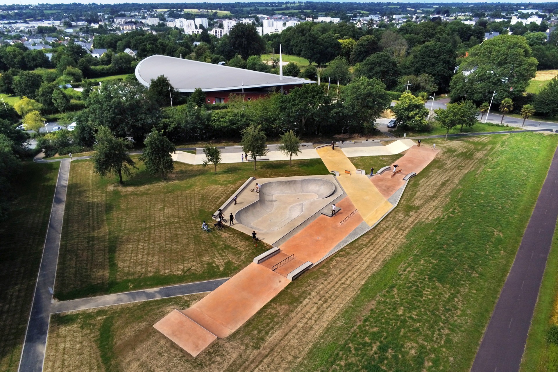 Espace Glisse Skatepark Saint Lô Skate Spot 4/5