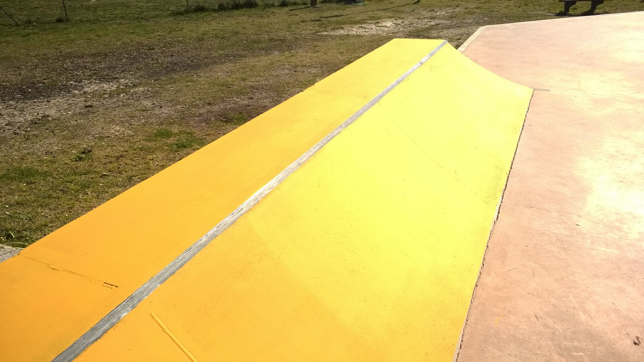 Bâton Rouge Skatepark Gujan Mestras Skate Spot 5/5
