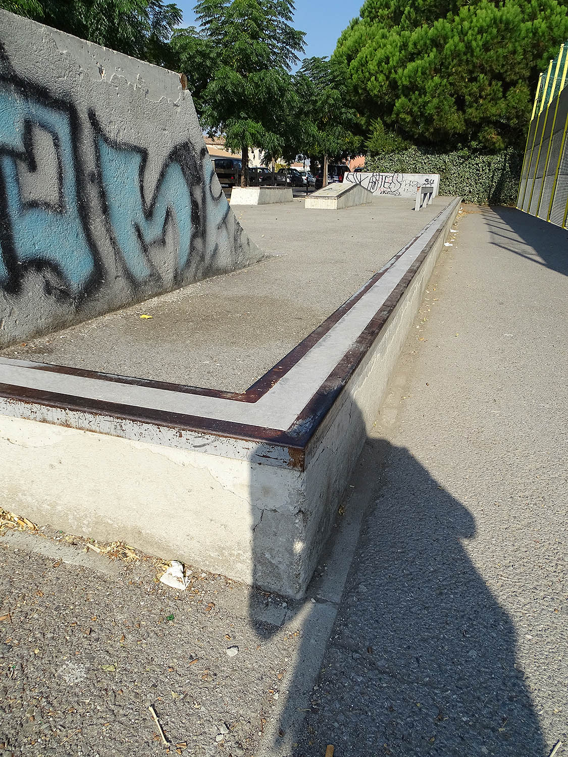 Neuf des Boudres Skatepark Aigues Mortes Skate Spot 2/5
