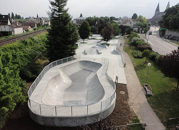 Poissy Skatepark Poissy Skate Spot 5/5
