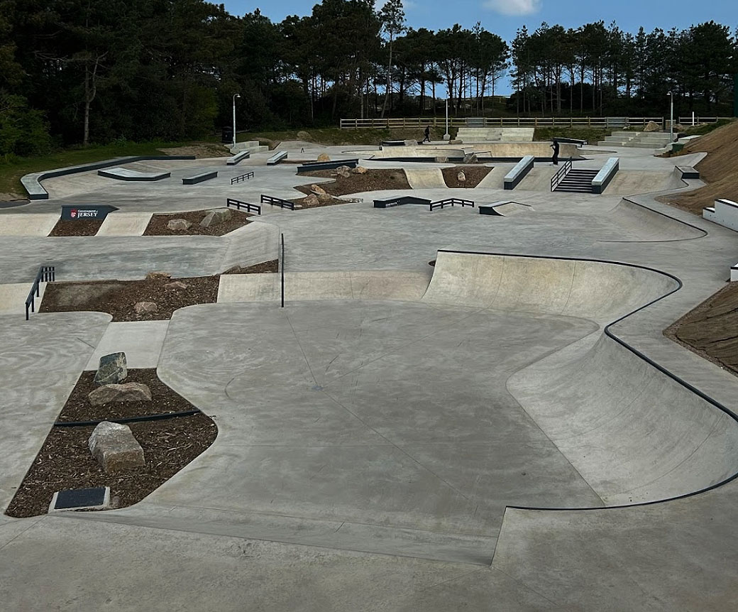 Les Quennevais Skatepark Jersey Skate Spot 5/5