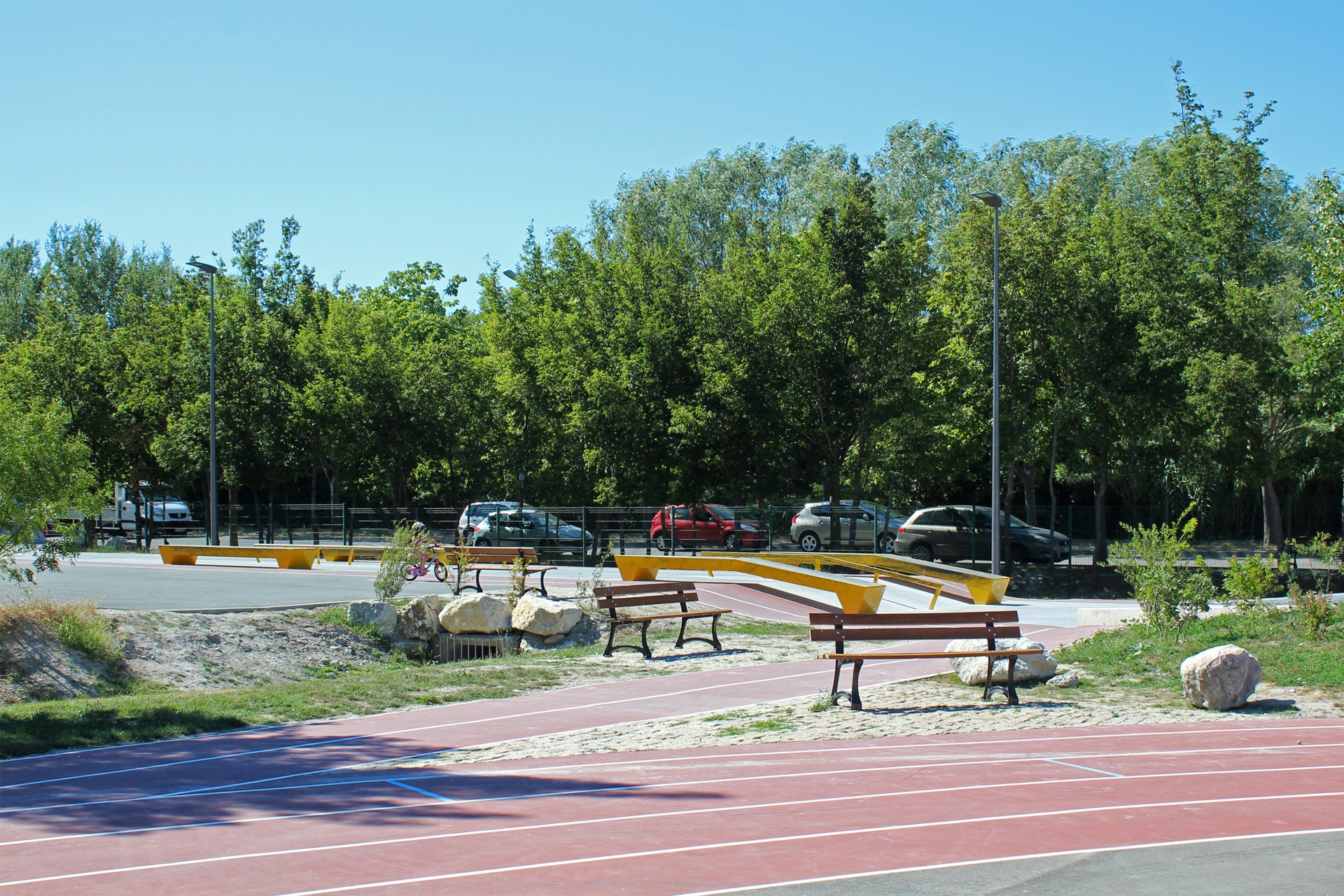 Stade Skatepark Le Thor Skate Spot 3/5
