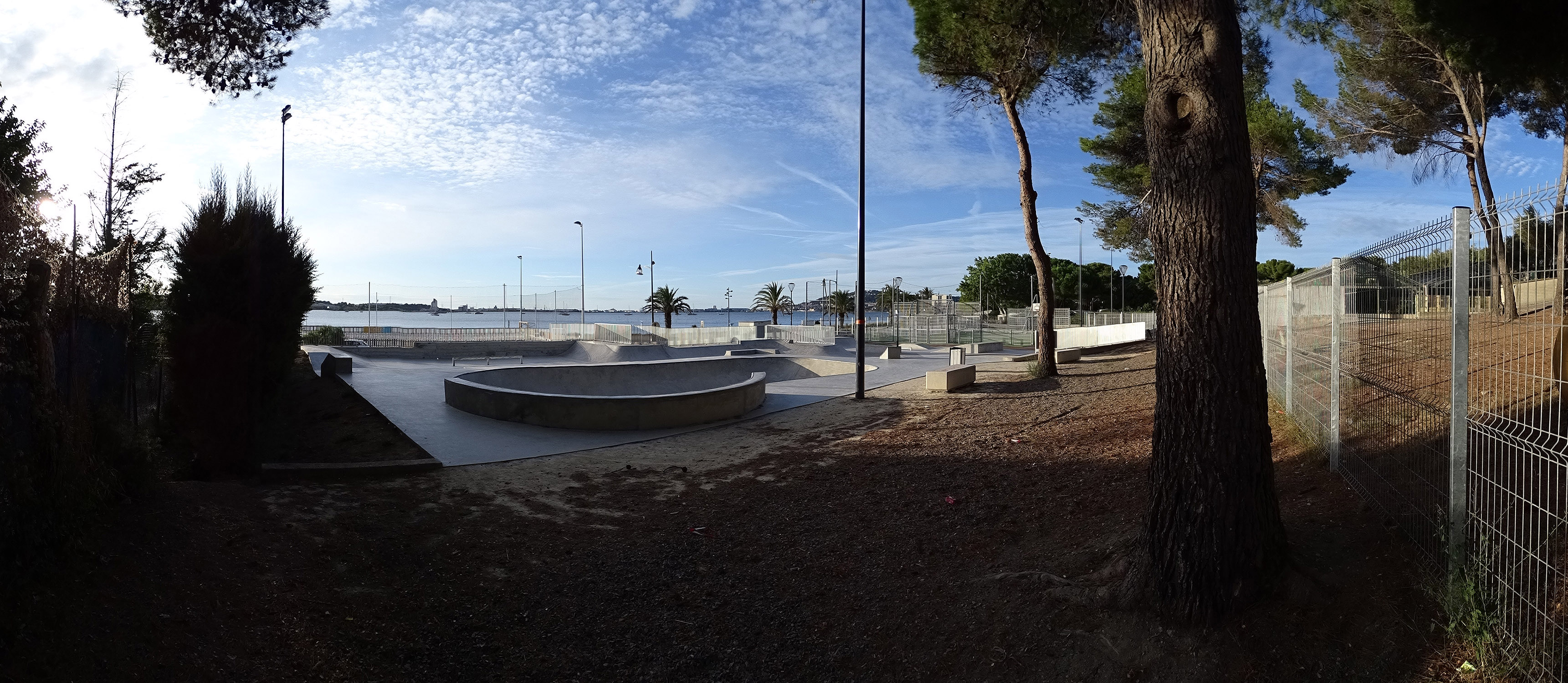 Jardin Antique Skatepark Balaruc les Bains Skate Spot 3/5