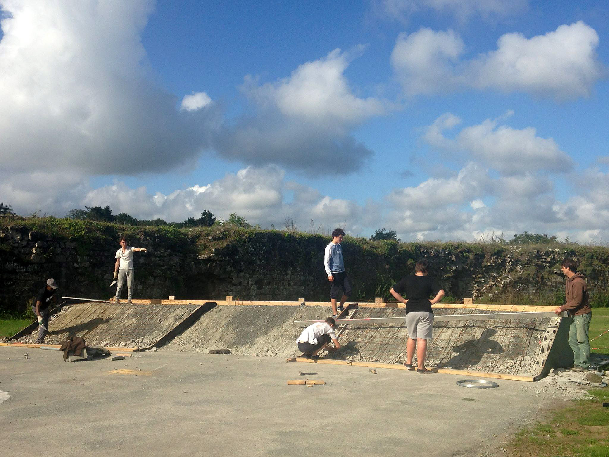 Le Château Do It Yourself Hédé Bazouges Skate Spot 4/5