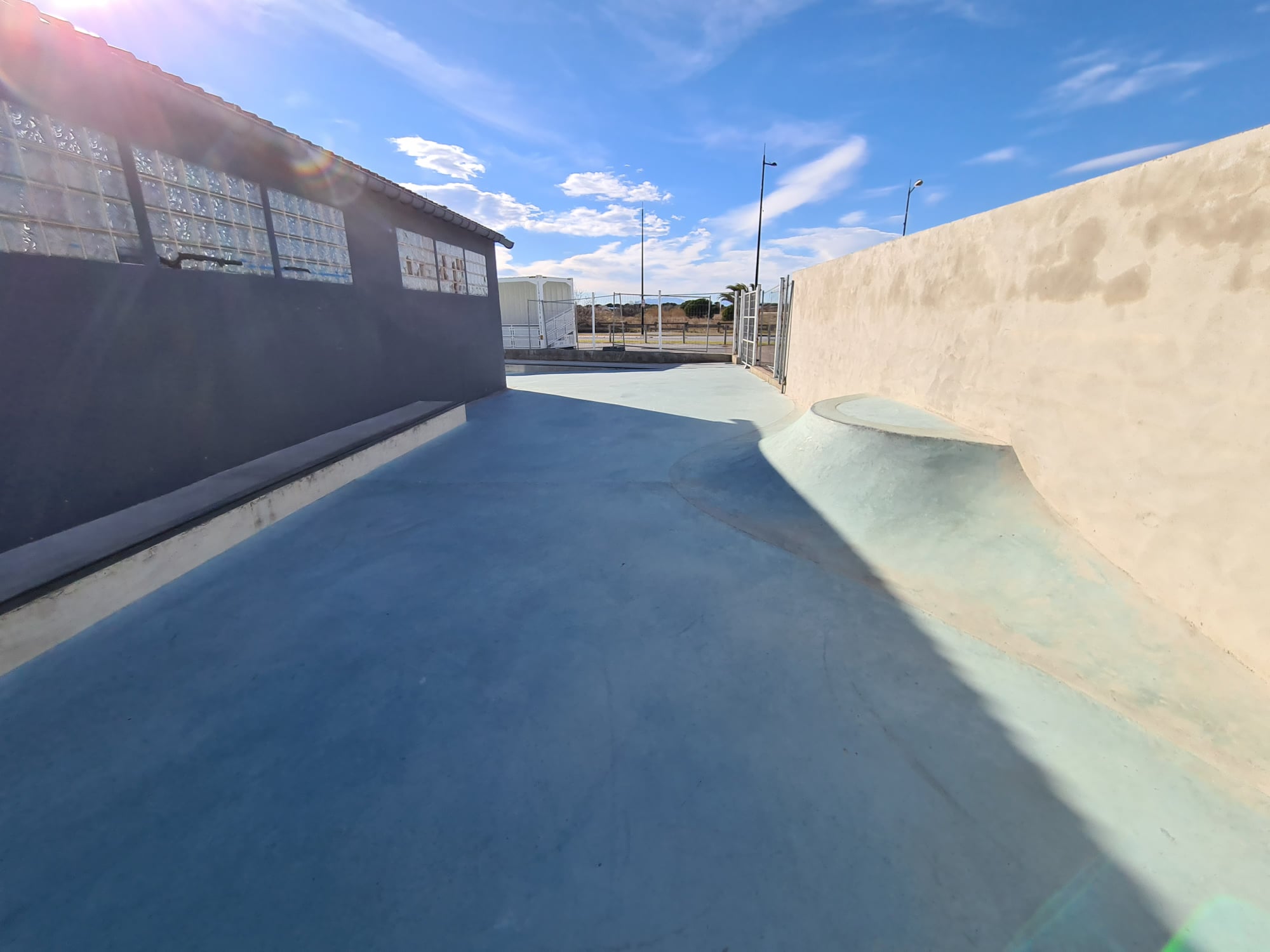 ShakaPark Out Spot Street Le Barcarès Skate Spot 4/5