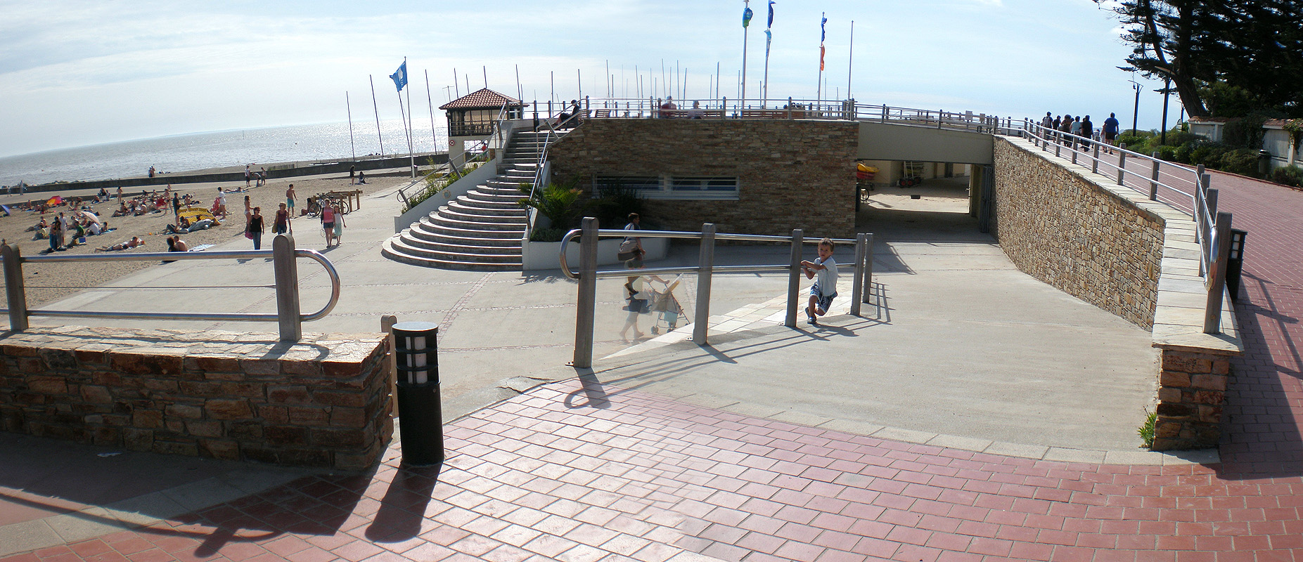 Plan D' eau Spot Street La Bernerie en Retz Skate Spot 3/5