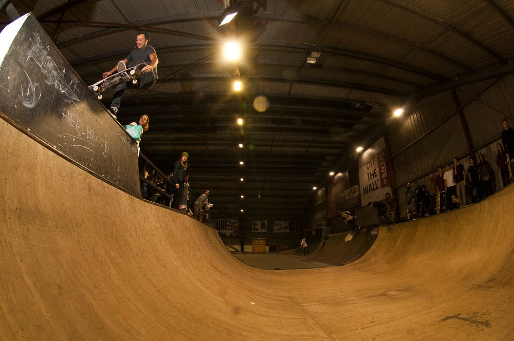 Cosanostra Indoor Chelles Skate Spot 5/5