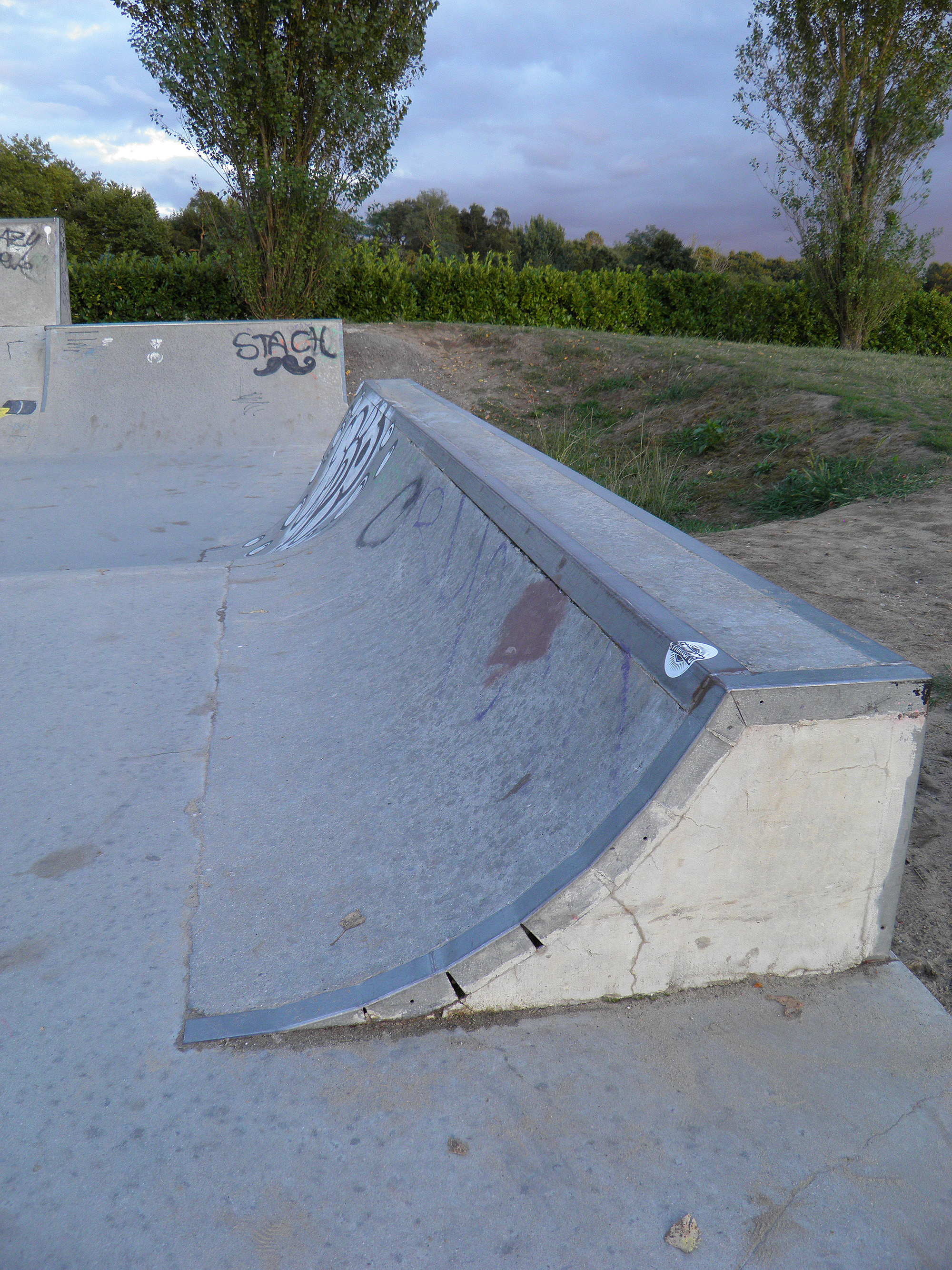 Saubion Skatepark Saubion Skate Spot 4/5