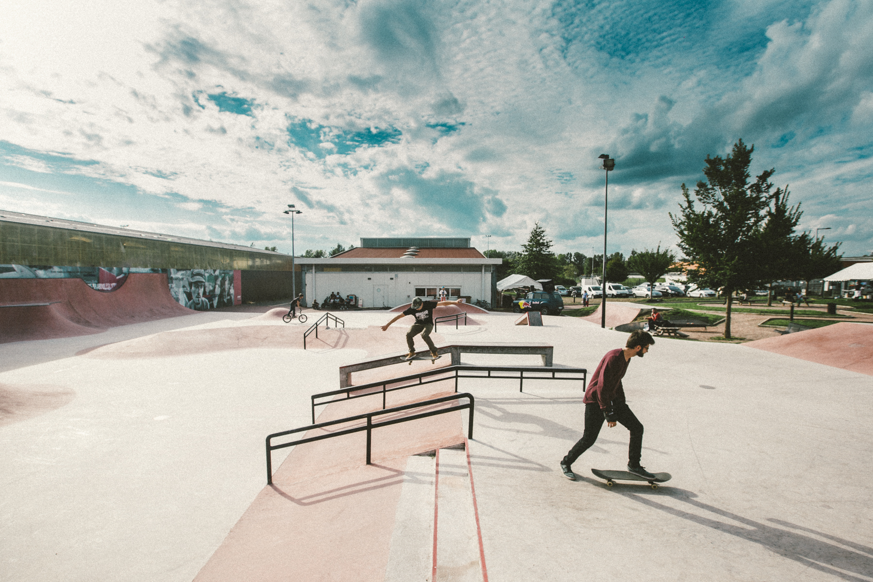 L’ Épicentre Ext Skatepark Aurillac Skate Spot 5/5