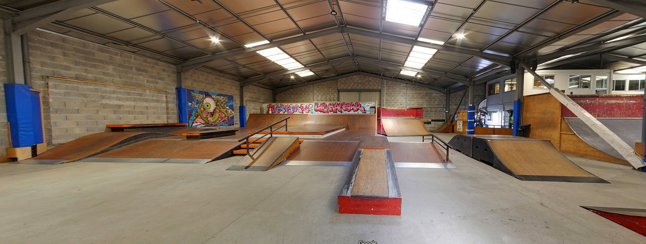 Le Hangar Indoor Nantes Skate Spot 5/5