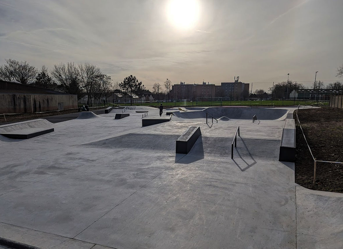Alençon Skatepark Alençon Skate Spot 4/5