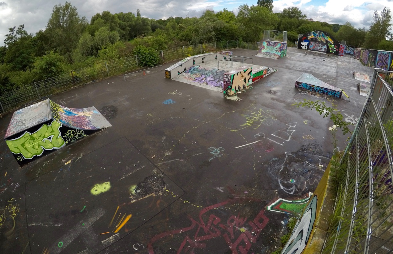 Mullberg Lichterfelde Skatepark Berlin Skate Spot 3/5