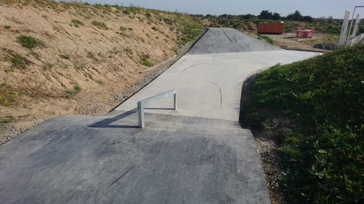 La Minais Skatepark Sainte Luce sur Loire Skate Spot 4/5