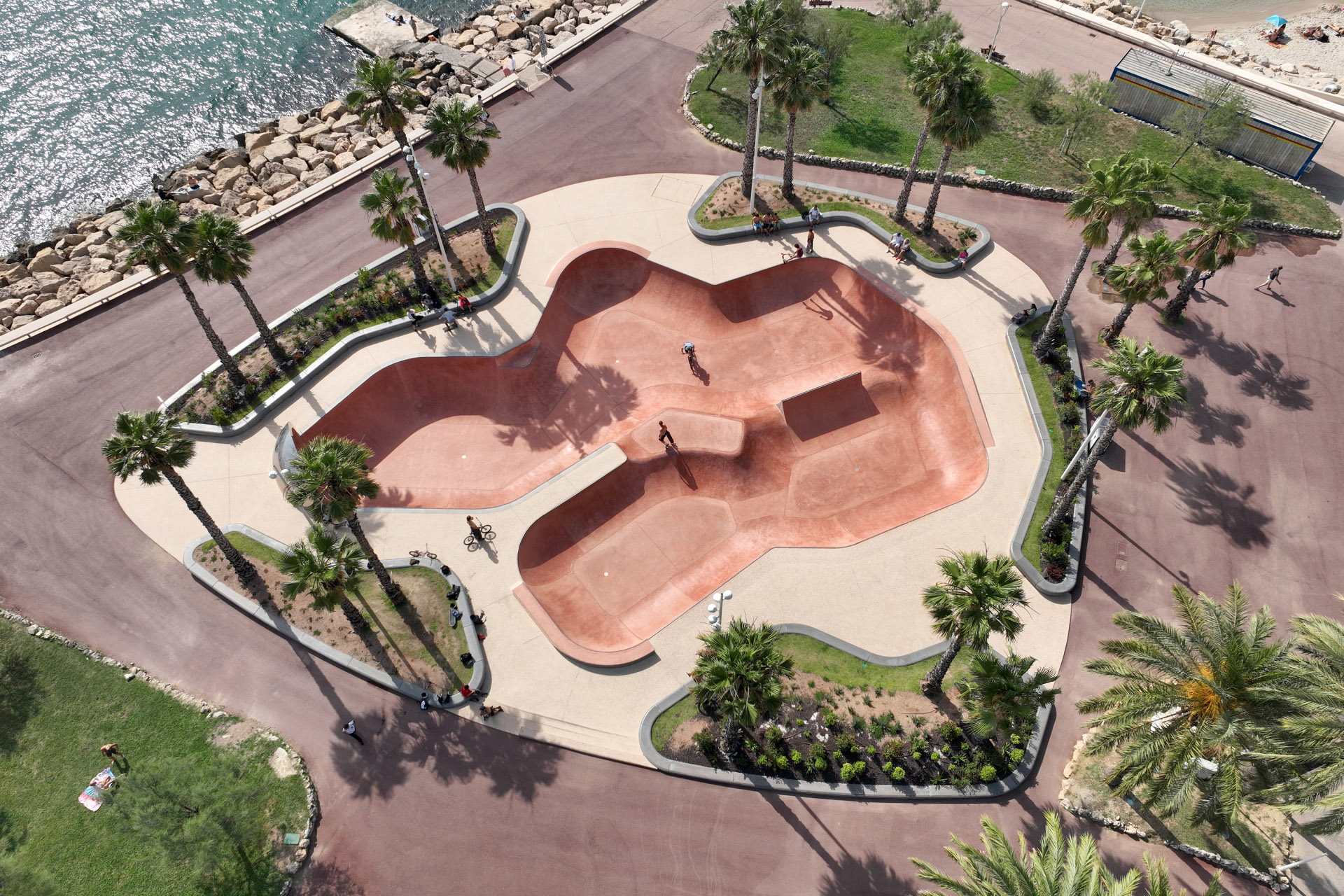 La Roseraie Bowl Cannes Skate Spot 5/5