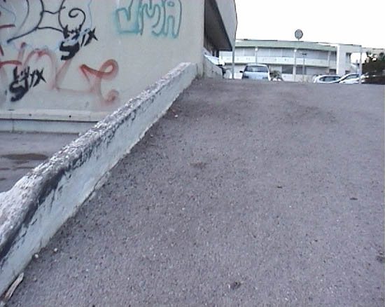 Trésor Public Spot Street Montpellier Skate Spot 3/5