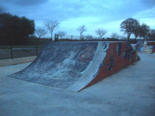 Nézignan Skatepark Nézignan l'Évêque Skate Spot 2/5