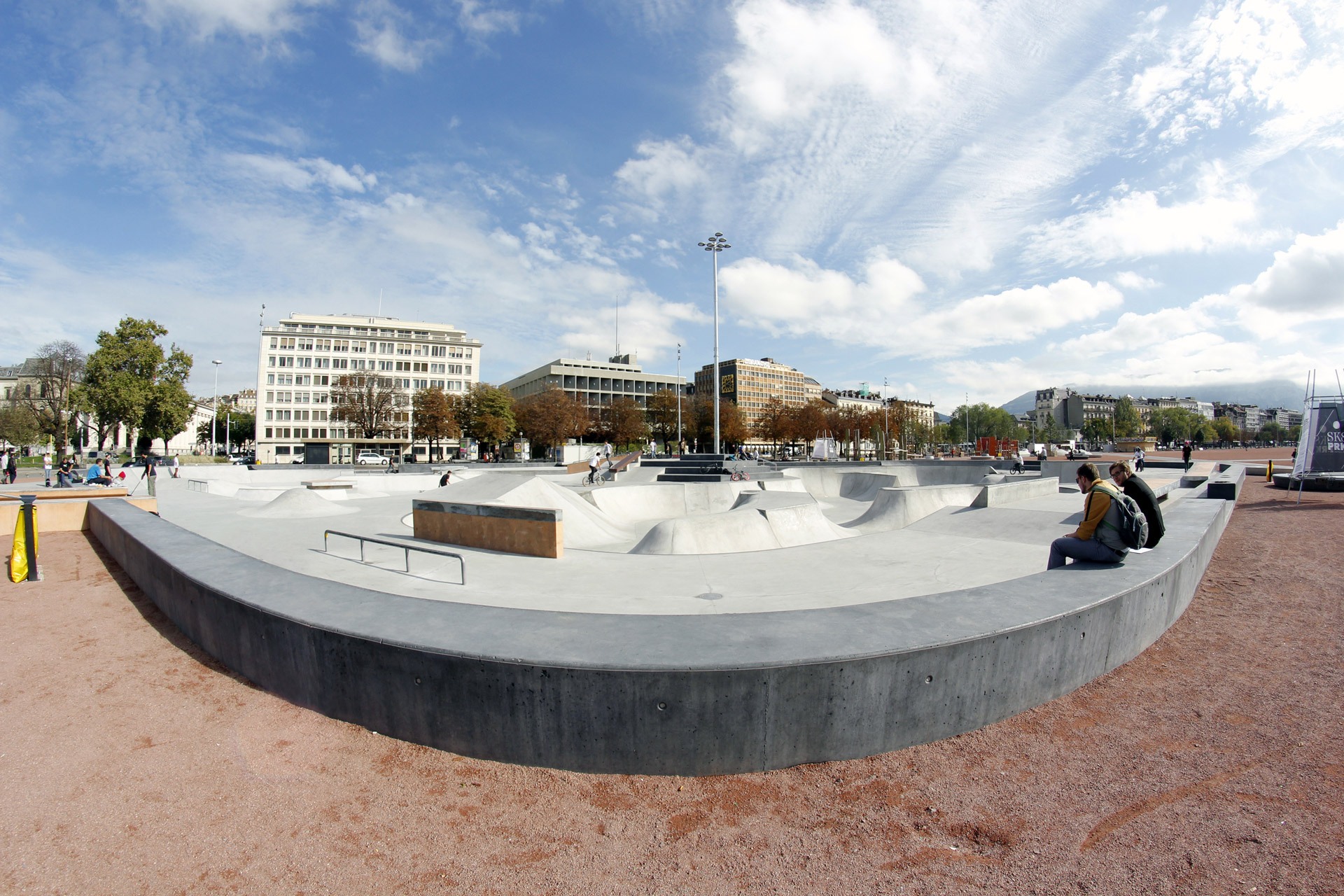 Plainpalais Skatepark Genève Skate Spot 5/5