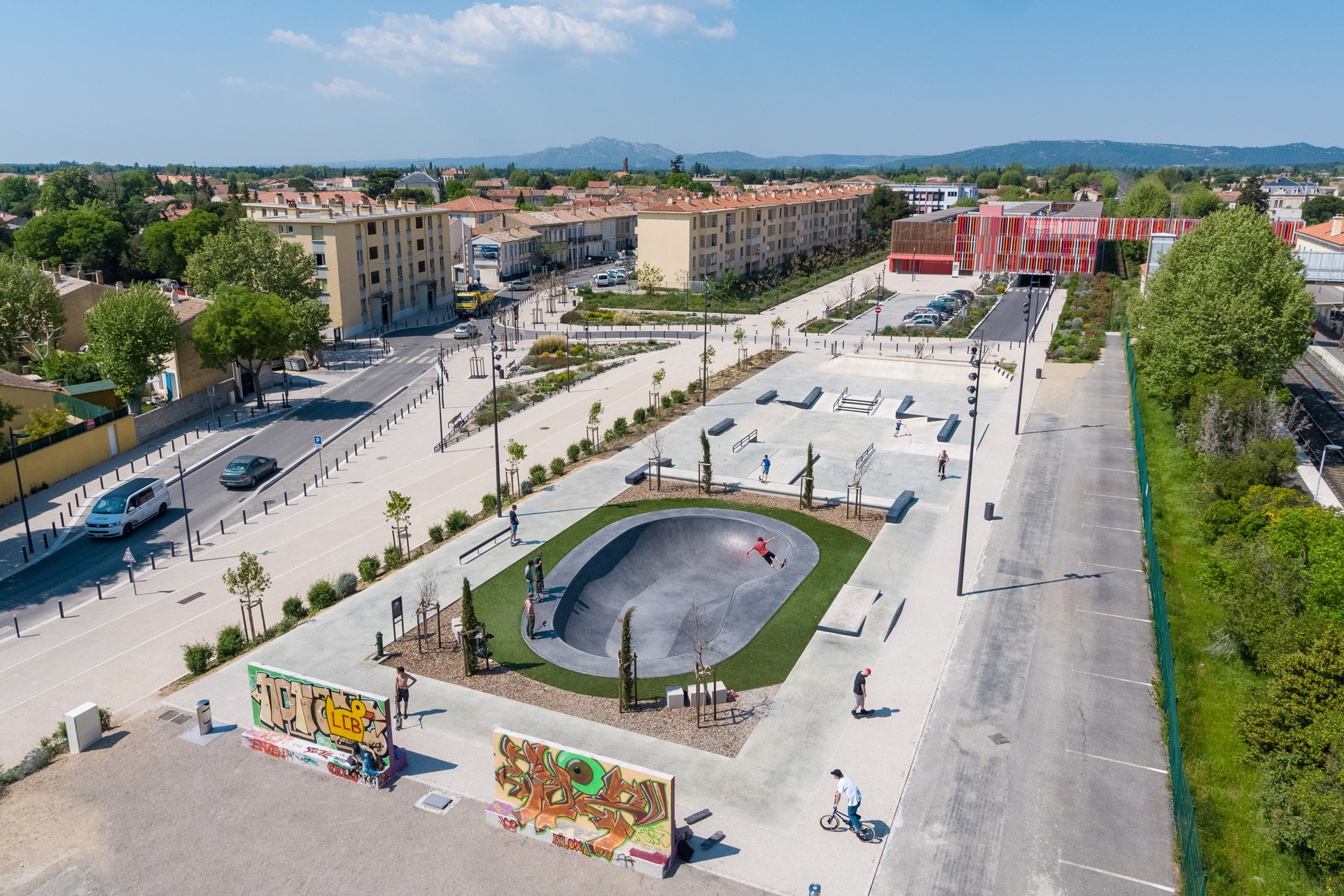 La Gare Skatepark Salon de Provence Skate Spot 4/5