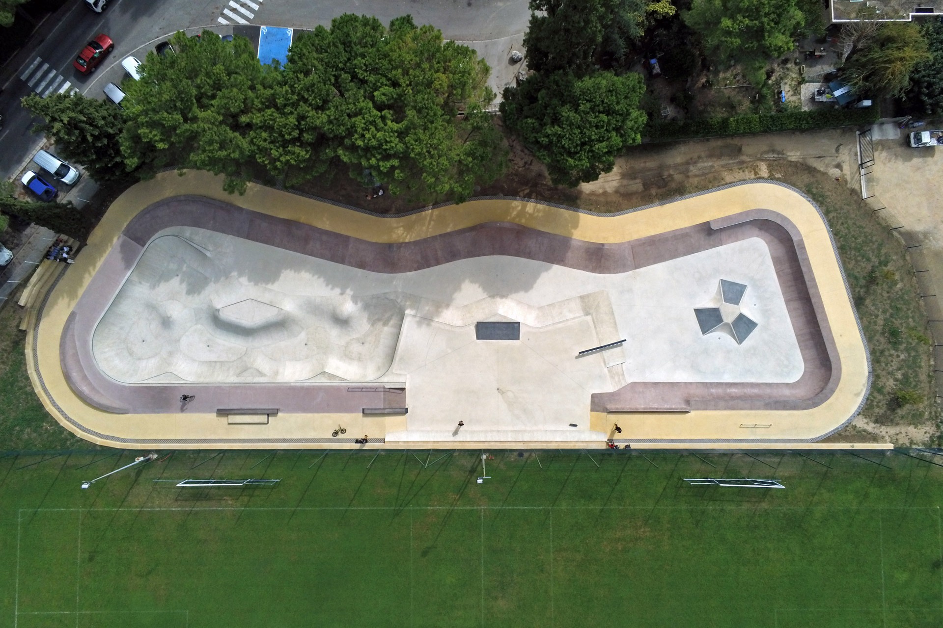 Complexe Sportif Rancel Bowl Uzès Skate Spot 4/5