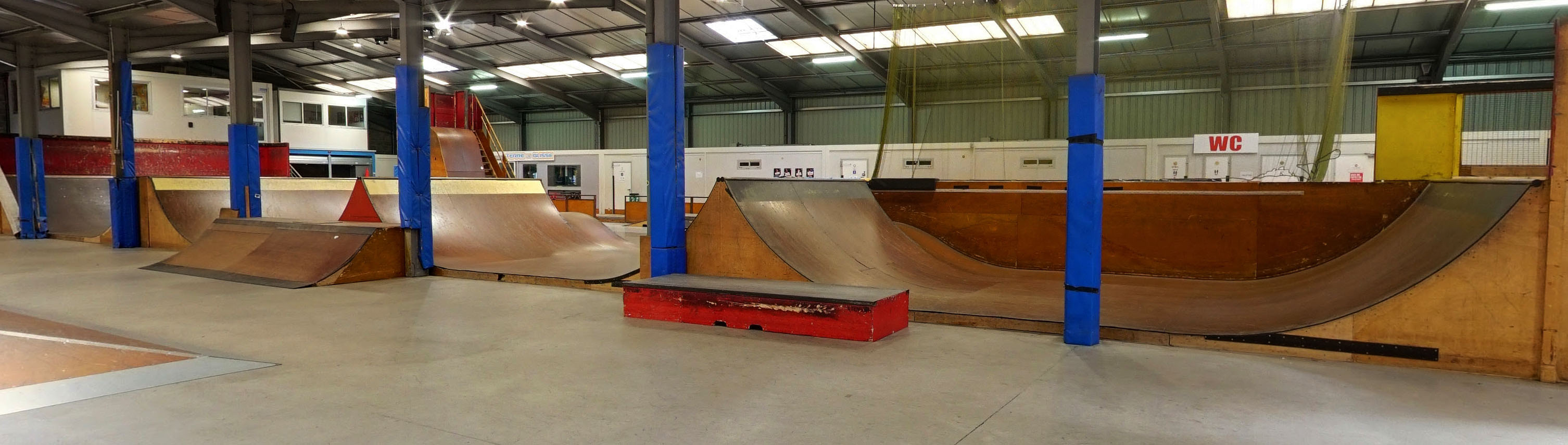 Le Hangar Indoor Nantes Skate Spot 5/5