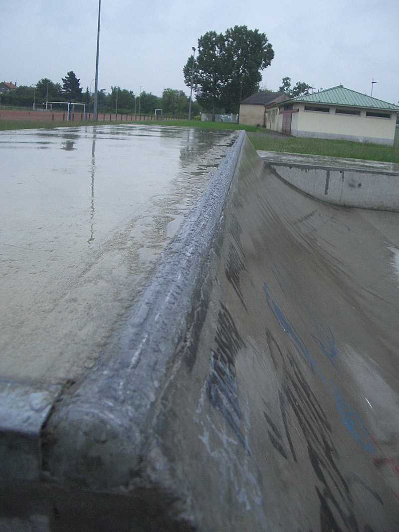 Couëron Skatepark Couëron Skate Spot 4/5