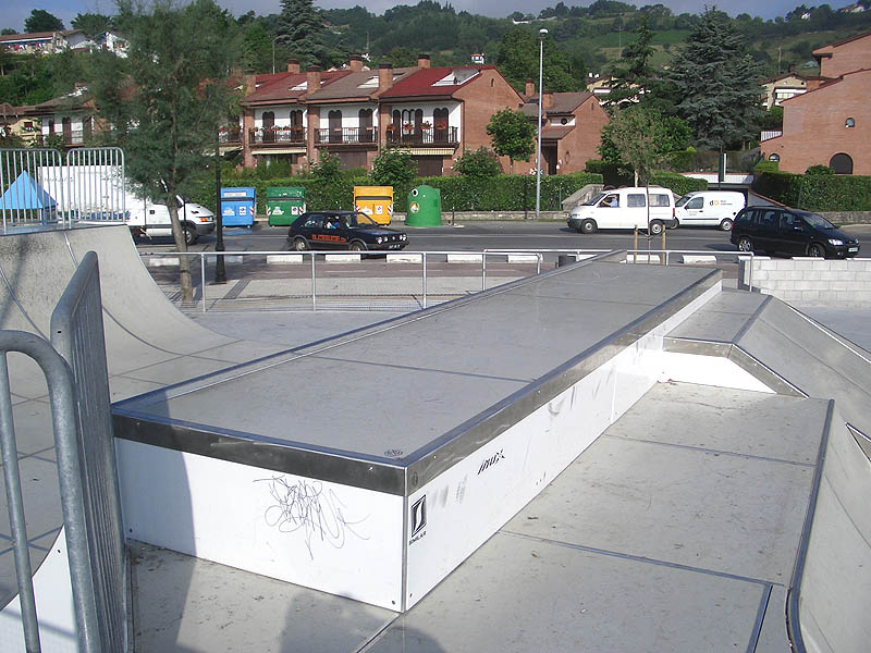 Kirol Kaia Skatepark Hondarribia Skate Spot 4/5