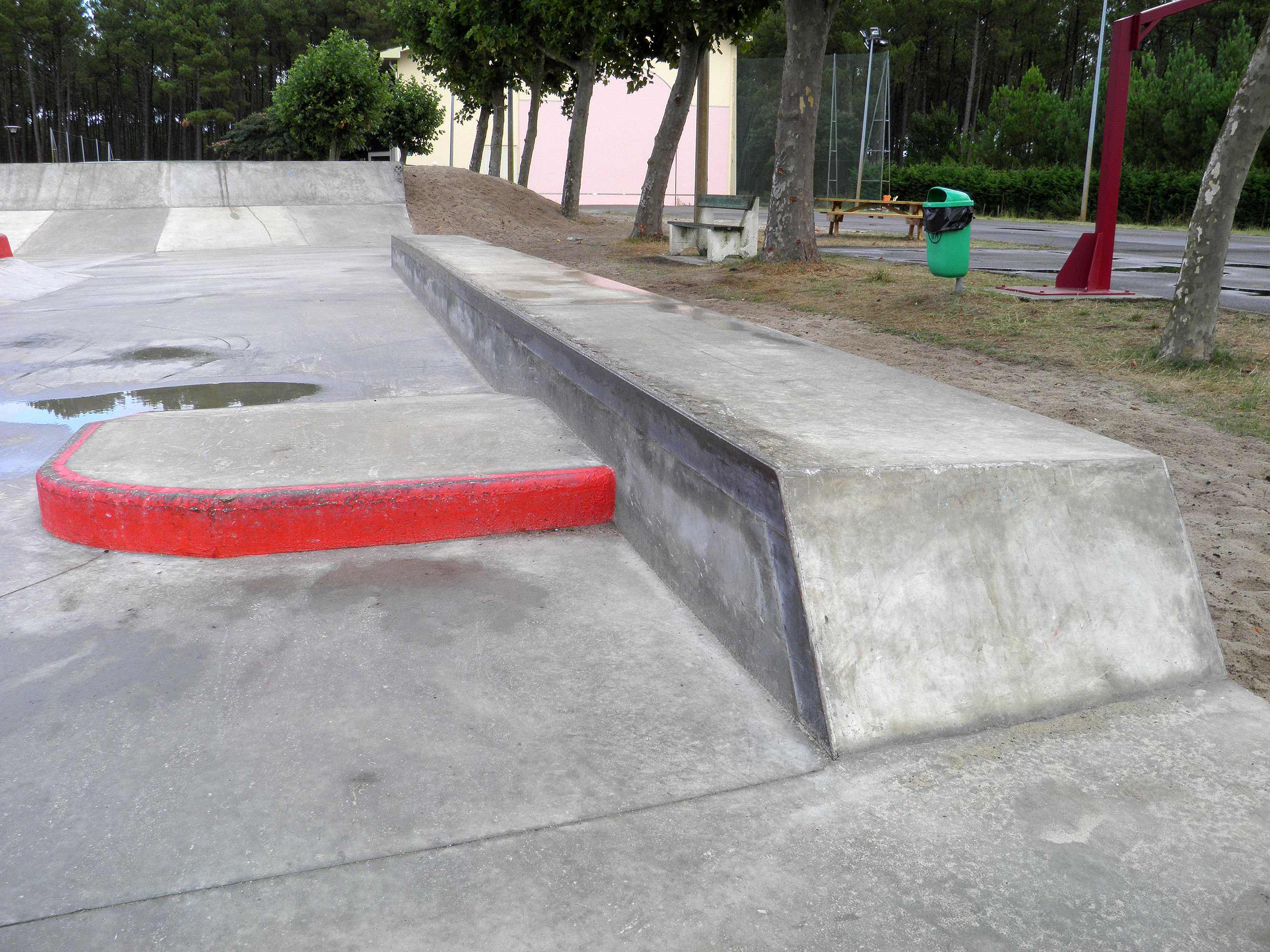Vielle St Girons Skatepark Vielle Saint Girons Skate Spot 4/5