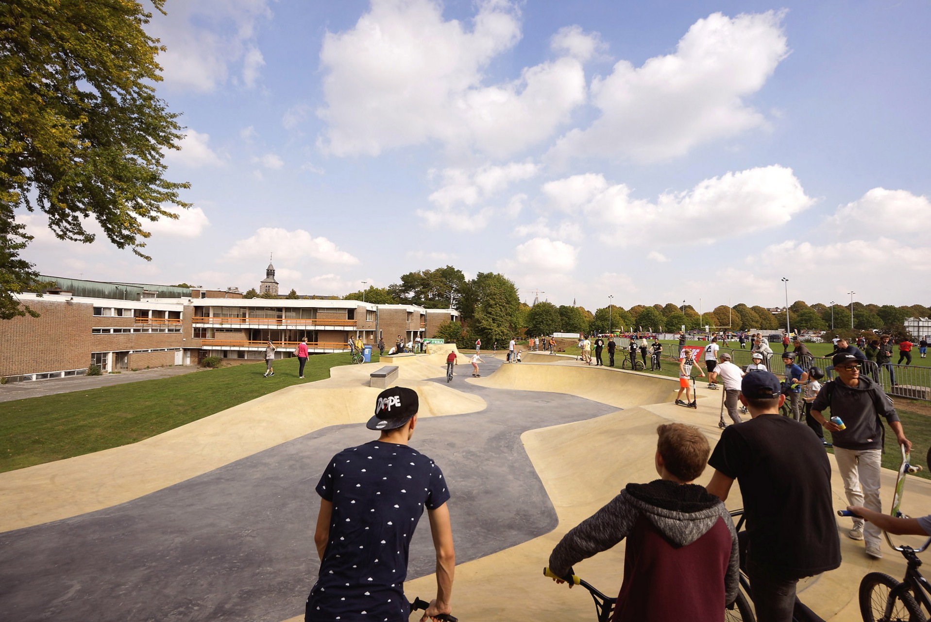 Plaine des Brig Skatepark Tournai Skate Spot 4/5