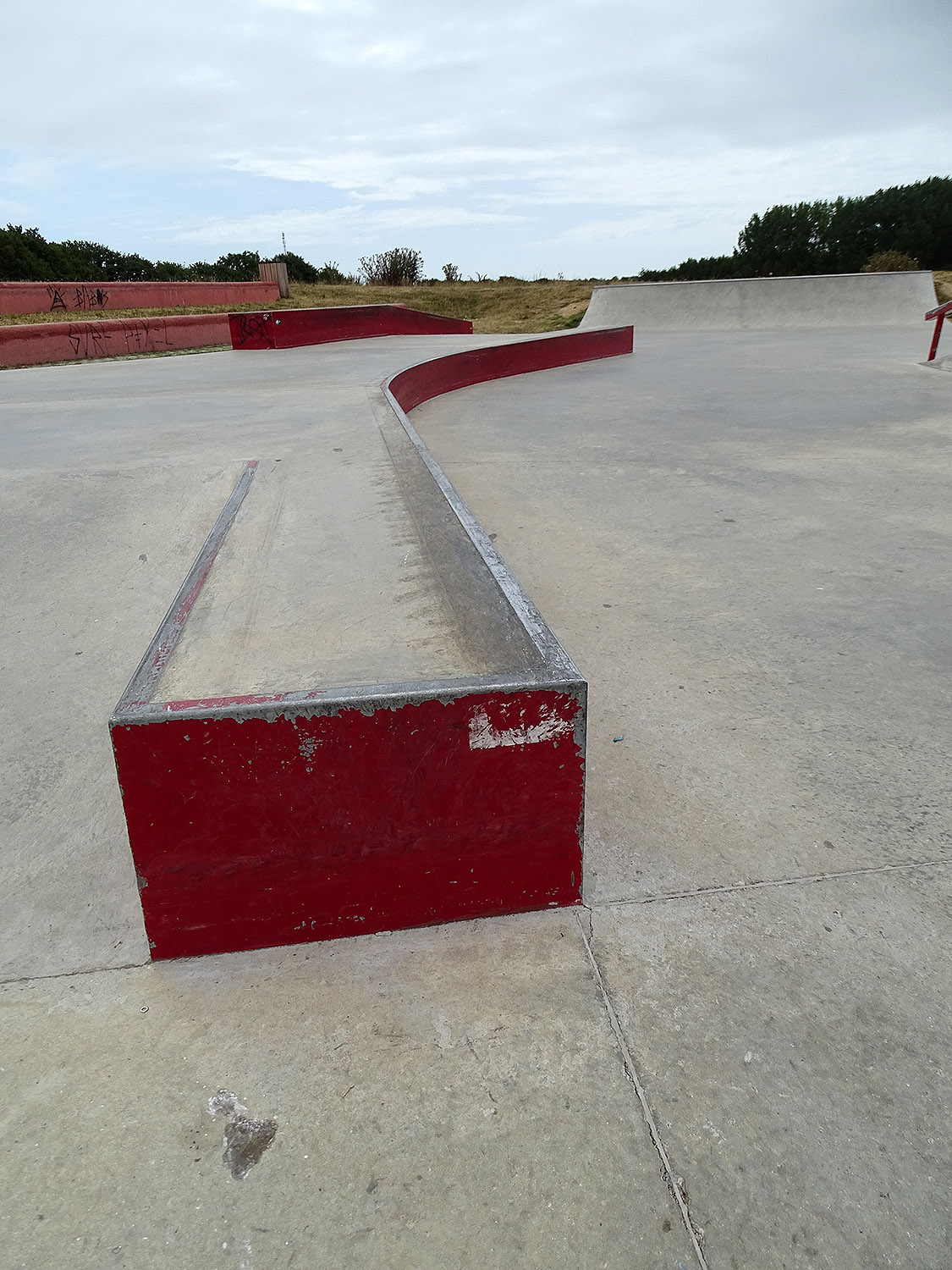 Médiathèque Rimbaud Skatepark Les Sables d' Olonne Skate Spot 4/5