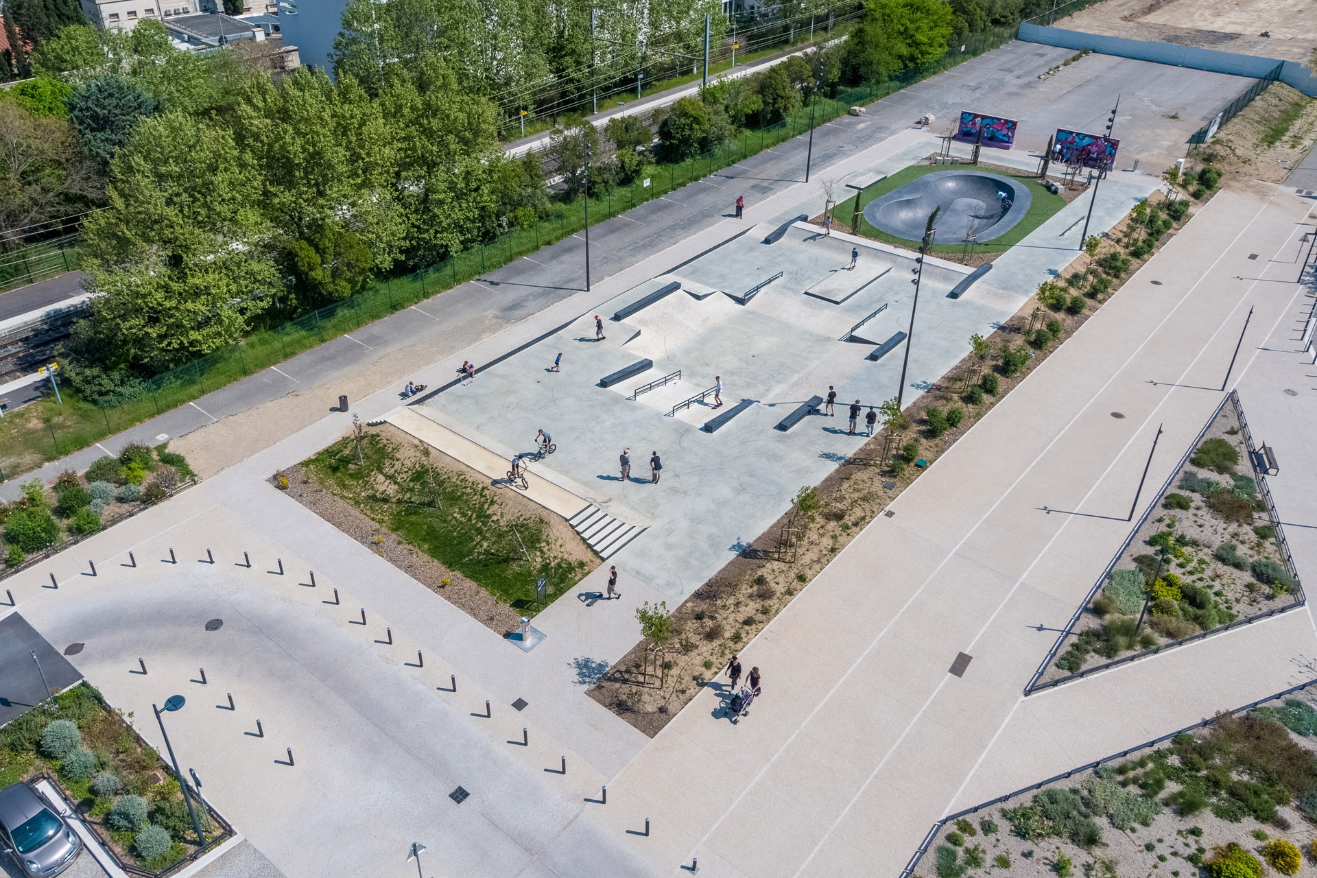 La Gare Skatepark Salon de Provence Skate Spot 4/5