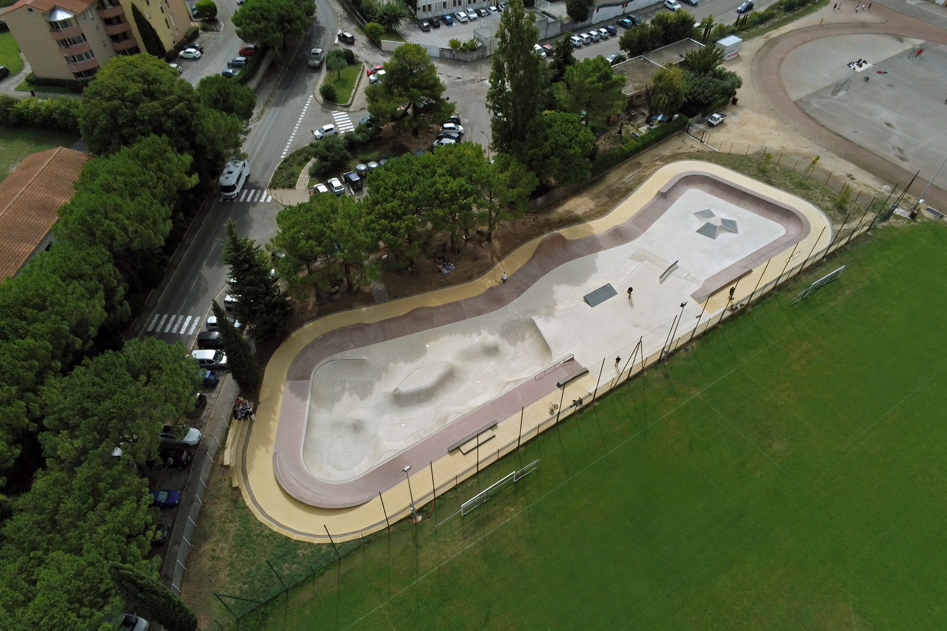 Complexe Sportif Rancel Bowl Uzès Skate Spot 4/5