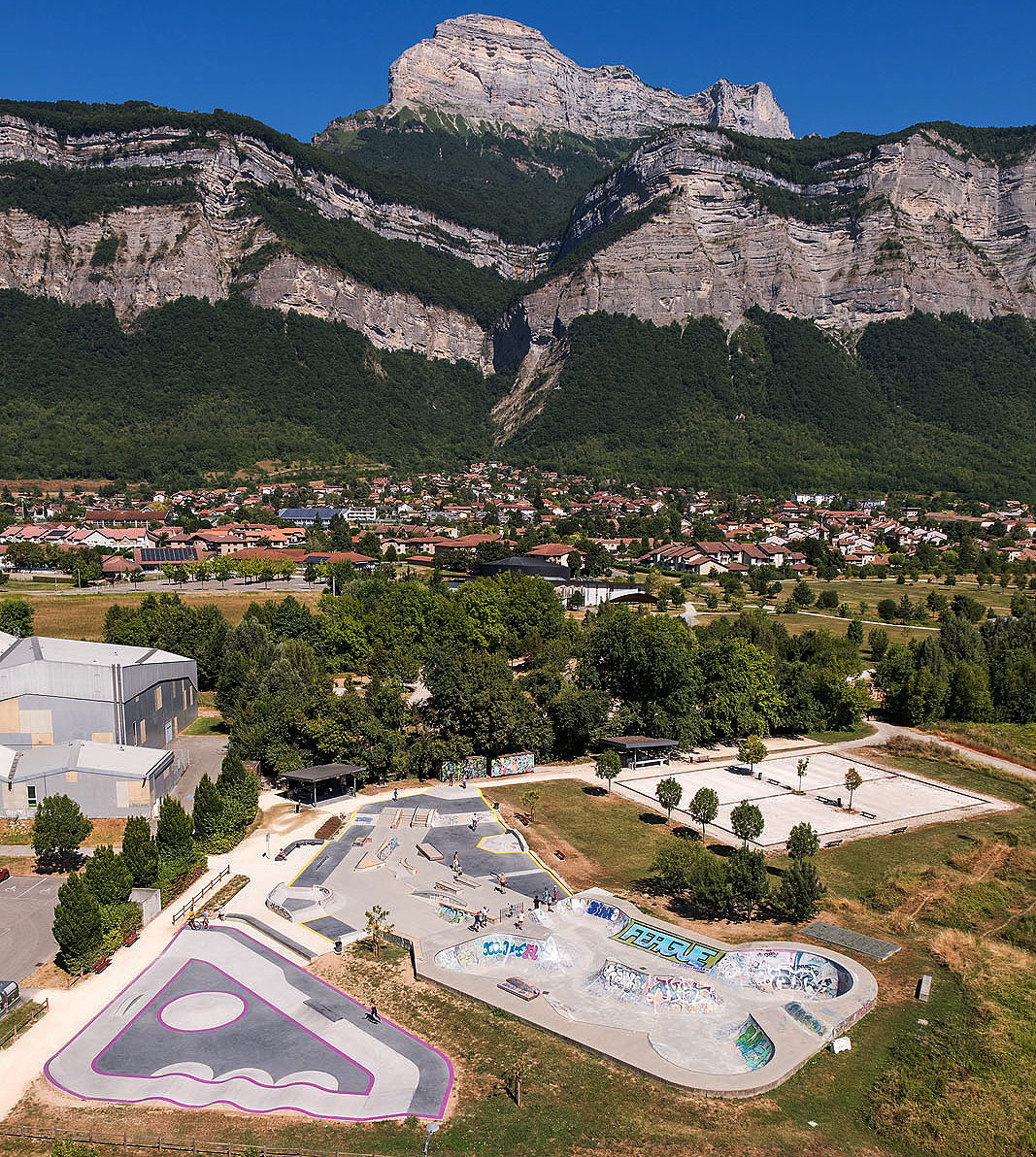 Crolles Skatepark Crolles Skate Spot 4/5
